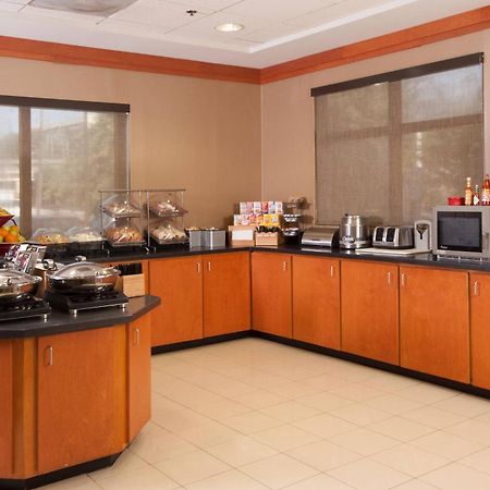Fairfield Inn And Suites Atlanta Airport South/Sullivan Road College Park Exterior photo