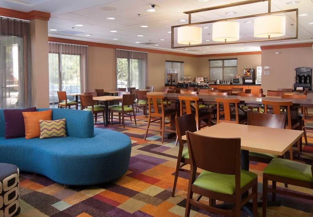 Fairfield Inn And Suites Atlanta Airport South/Sullivan Road College Park Exterior photo